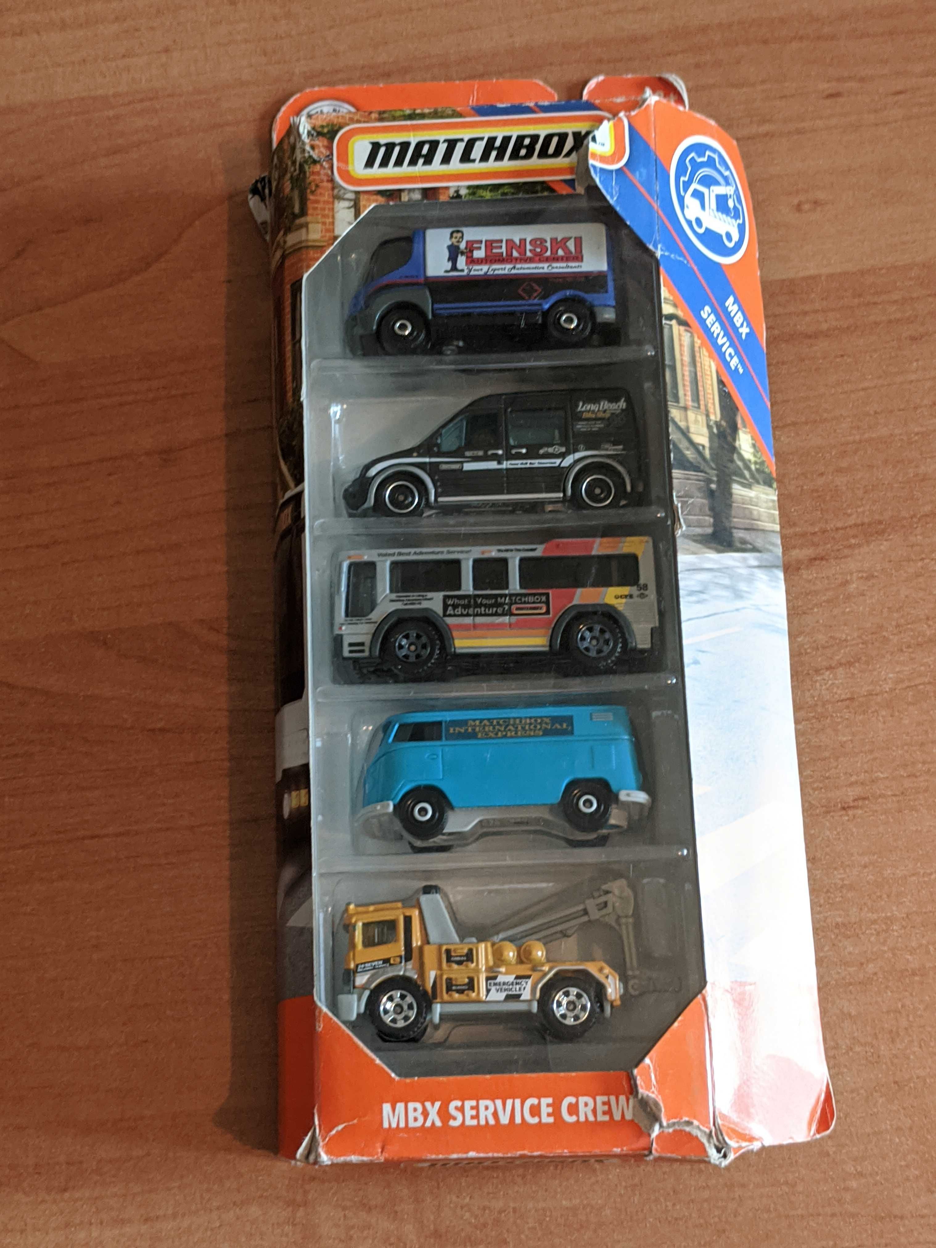 Samochodziki Matchbox, resoraki, 5 sztuk - stan bardzo dobry
