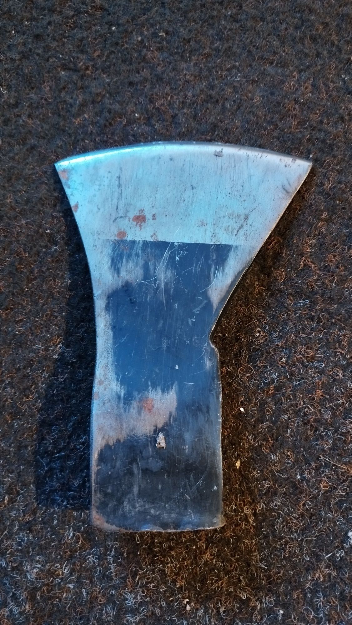 siekiera  1250g z logo korony