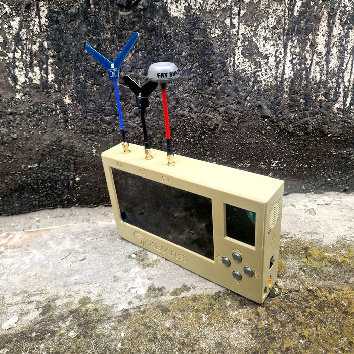 Детектор дронів Хвиля 1.2 3.3 5.8 типу Чуйка Хувер Дзига Чатовий Спук