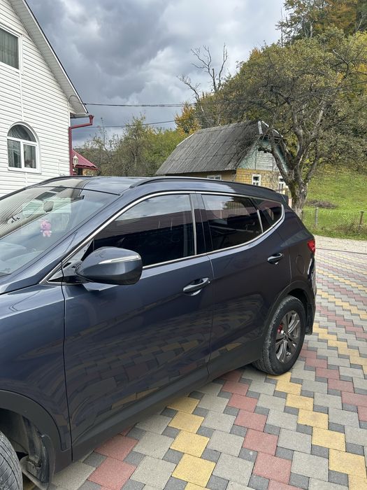 Продам Hyundai santafe