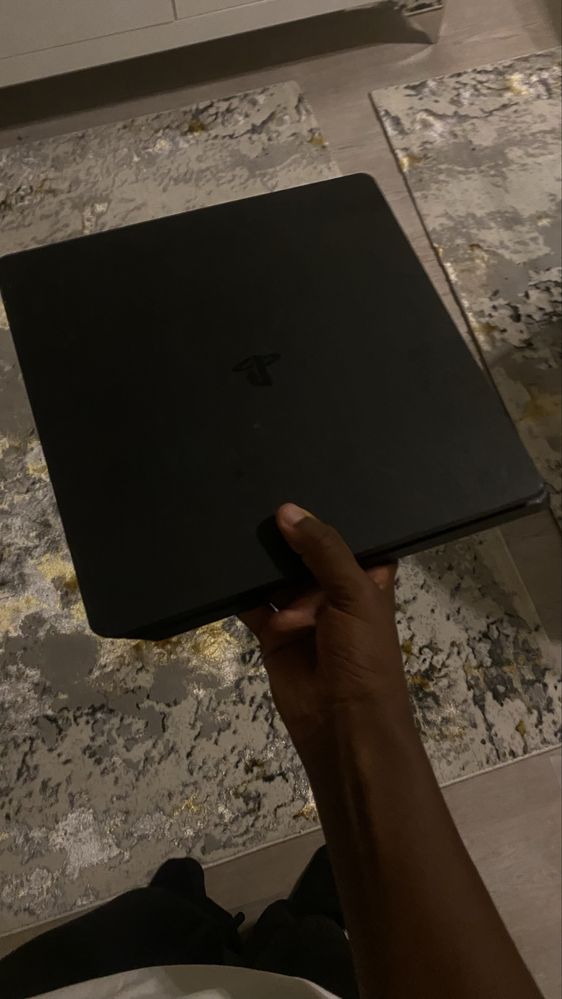 Playstation 4 em bom estado