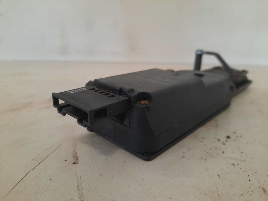 SKODA SUPERB 2 II 08-13 ZAMEK KLAPY BAGAŻNIKA 4F9827382A 9202