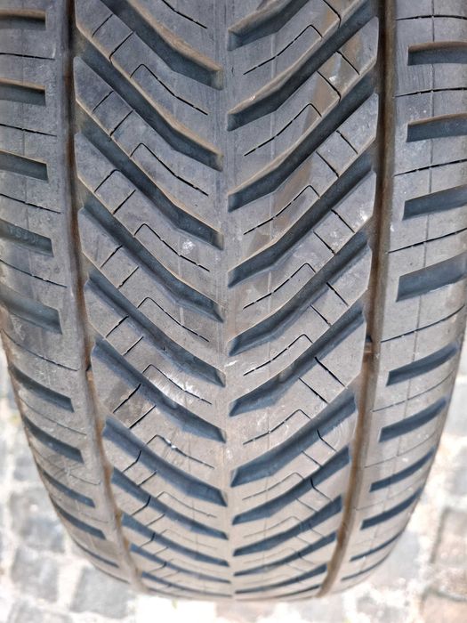 Jantes originais Nissan 16" + pneus Tigar All Season 195/55/16 (4x100)