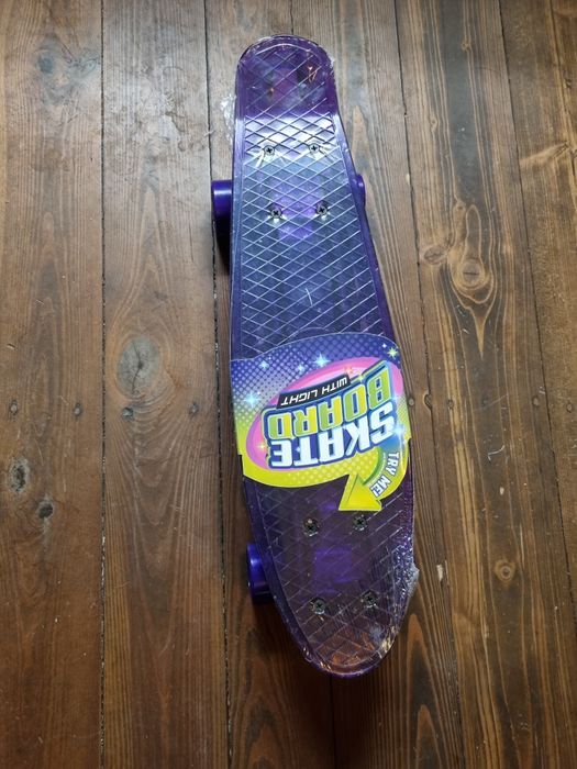 Deskorolka świecąca LED