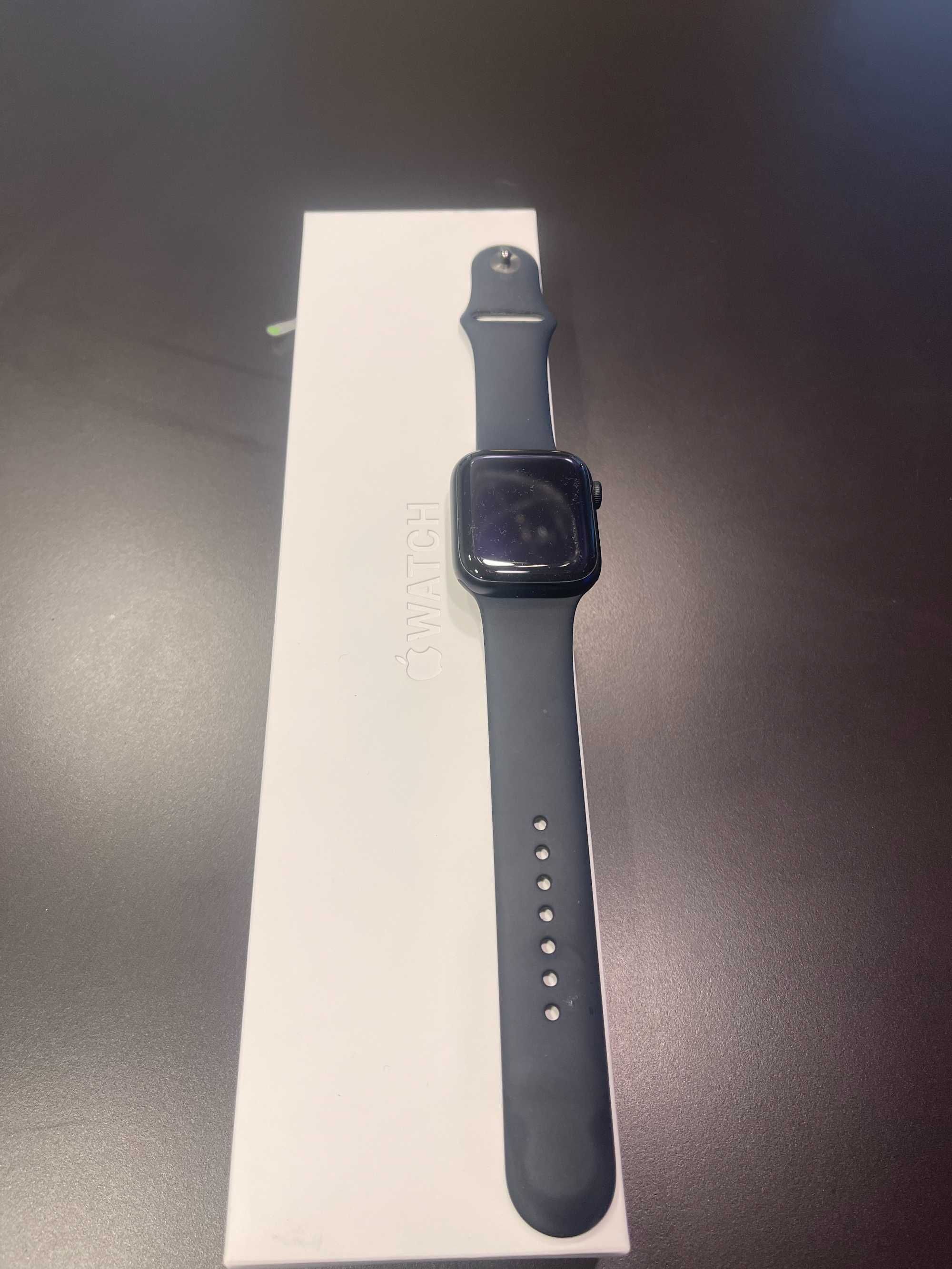 Apple watch 7 45 mm  GPS