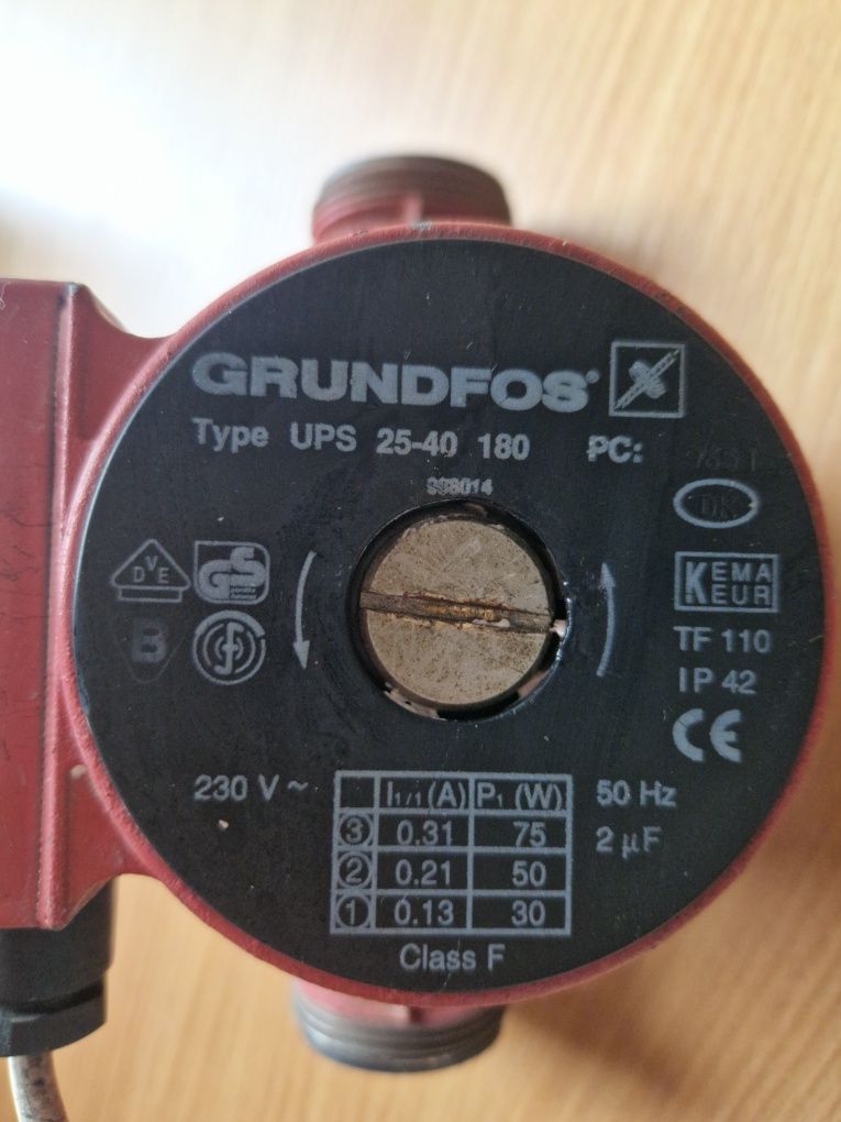 Pompa grundfos 25/40