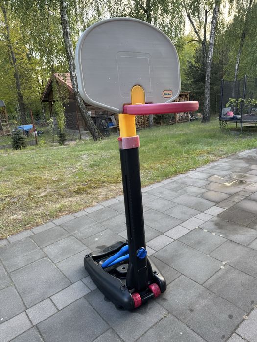 Little Tikes Zestaw Ogrodowy do gry w koszykówkę składany kosz 3+