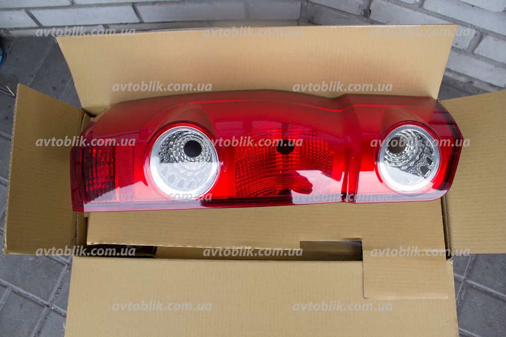 Задні фонарі Volkswagen Caddy, T4, T5, T6, Crafter лівий, правий, фара