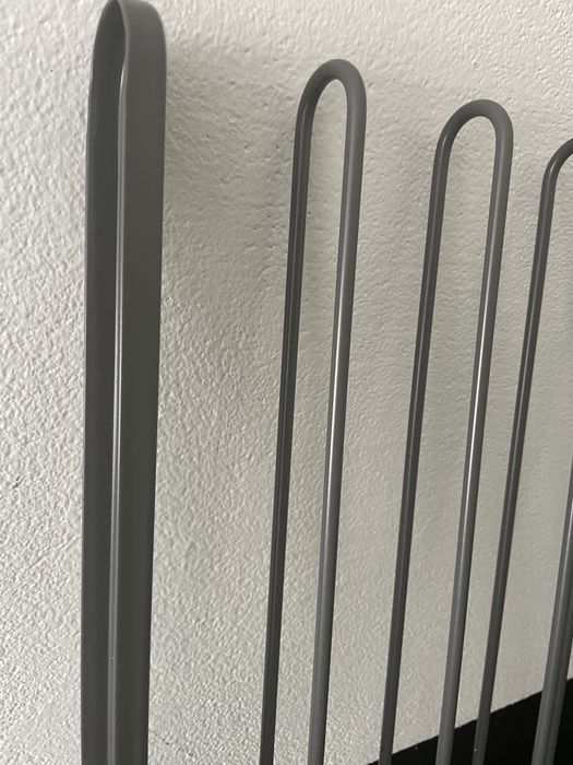 Metalowy szary wieszak na spodnie Ikea komplement do pax 50x58cm