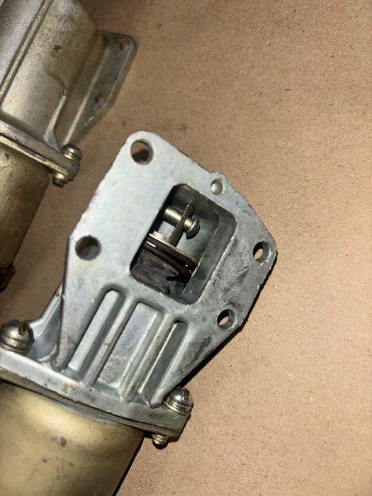 Втягуюче реле стартера ГАЗ-53.66 паз газ 24