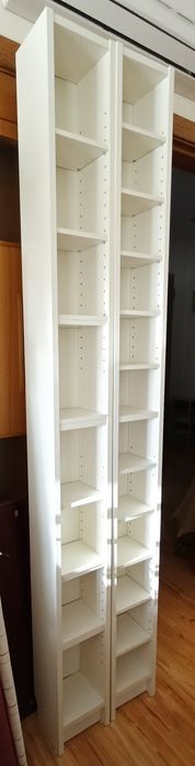 Estantes "GNEDBY" da IKEA para CDs/DVDs/Livros