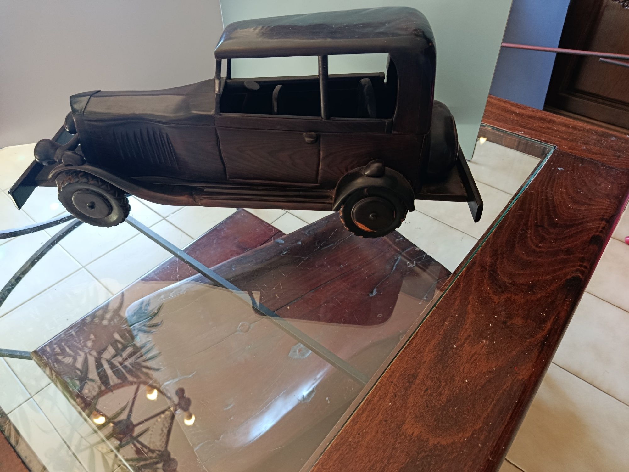 Carro de madeira