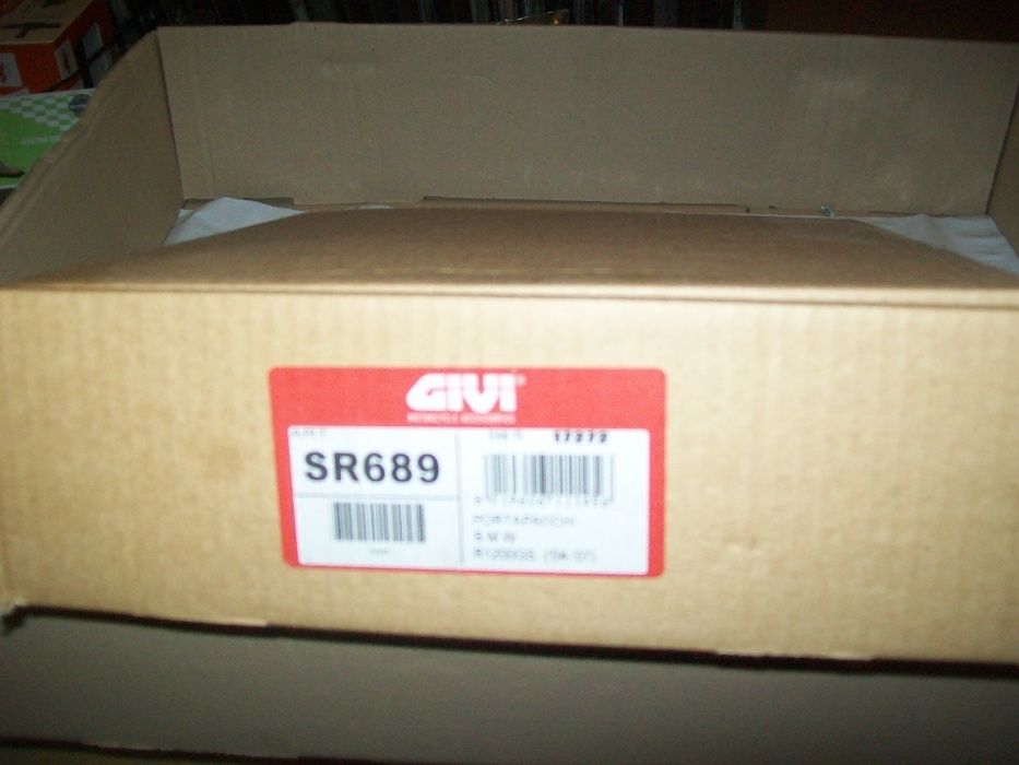 SR689 GIVI stelaż centralny BMW R 1200 GS (04>12) monokey KR689