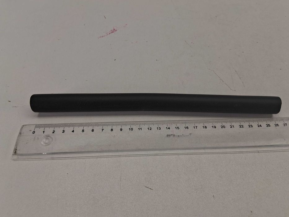 L019 Uszczelka Gąbka Pianka Uszczelniająca Wąż Izolacyjny