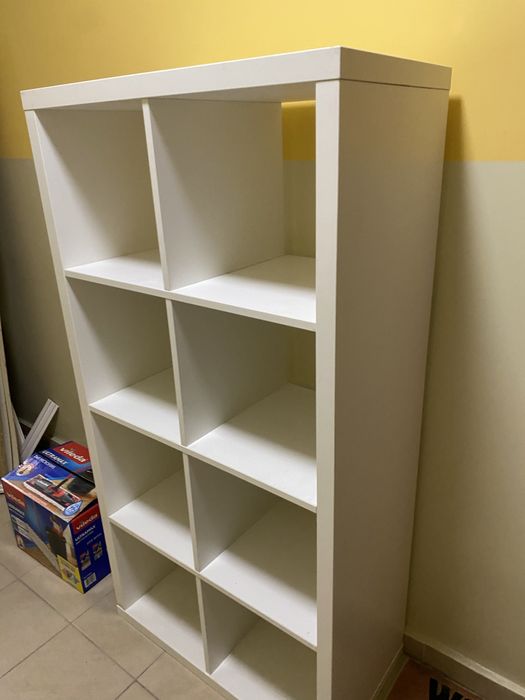 Sprzedam bialy regał