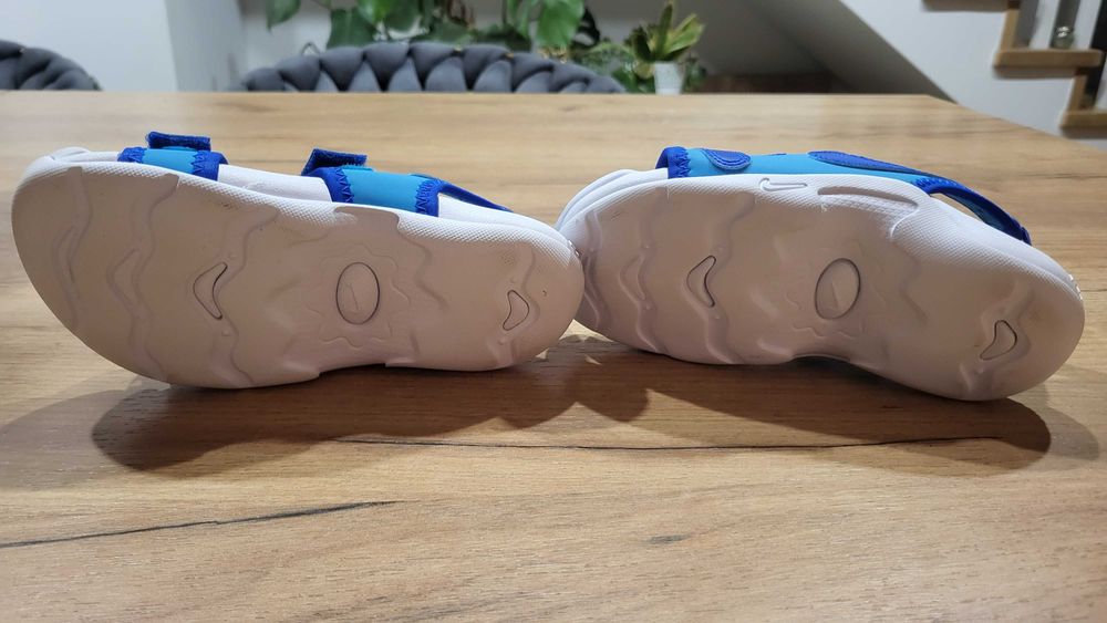 Sandały klapki Nike dla dzieci dlugosc podeszwy 19 cm