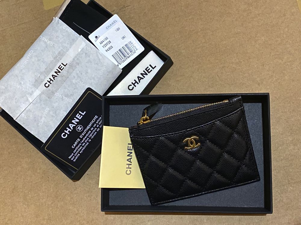 Caviar Card Holder