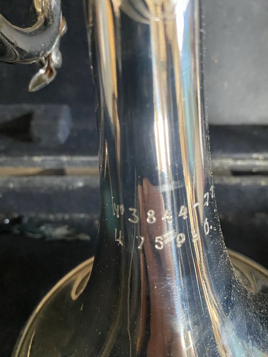 Саксофон и труба