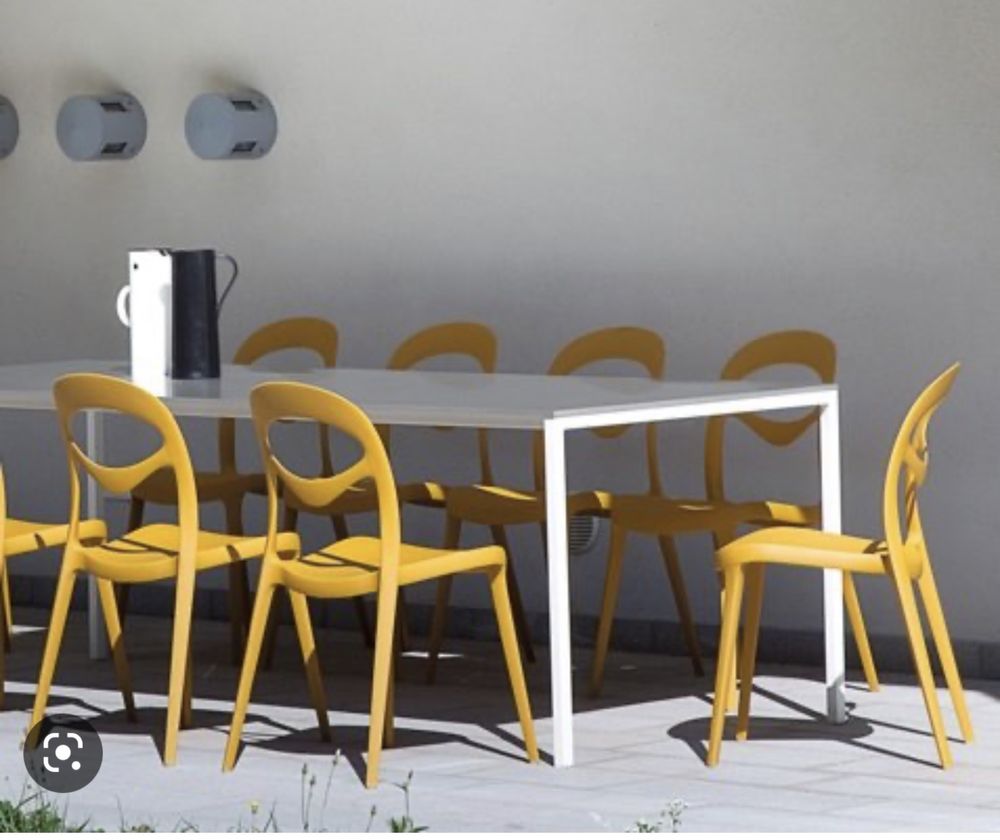 Stół ogrodowy + 8 krzeseł włoskiej marki Domitalia