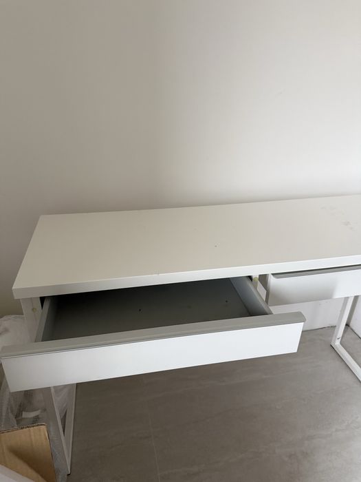 Konsola biała ikea stan dobry