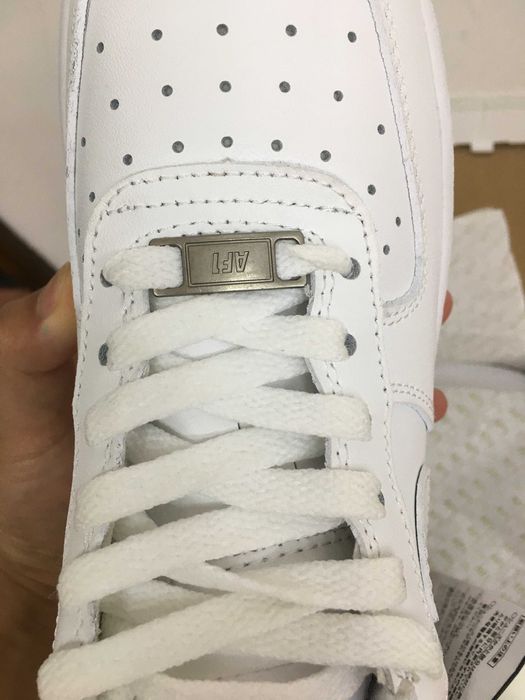 Nike, białe trampki, rozmiar 42