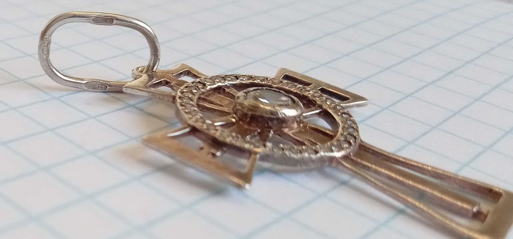 Кулон підвіска Хрестик з каменями. Срібло 925 проба, вага 2,77 г