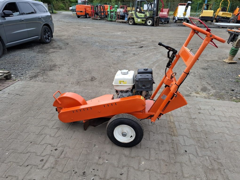 Frezarka do Pni karczownik Dosko 337 Honda Laski