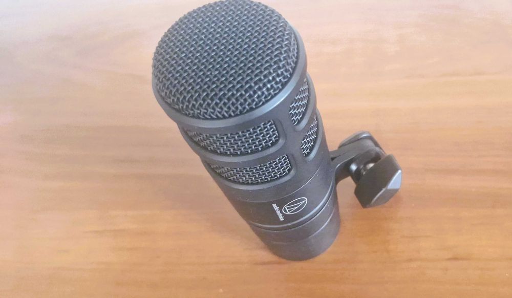 AUDIO-TECHNICA AT2040 мікрофон