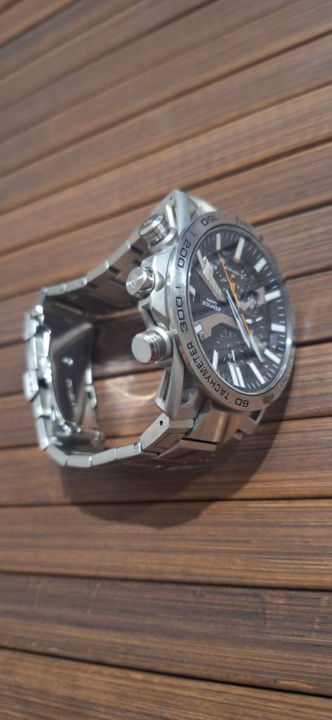 Casio edifice  EQB-2000DB
