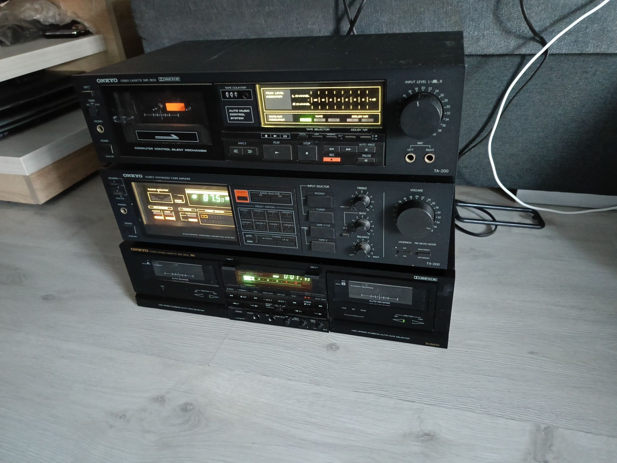 zestaw vintage marki Onkyo, w pełni sprawny i w doskonałym stanie