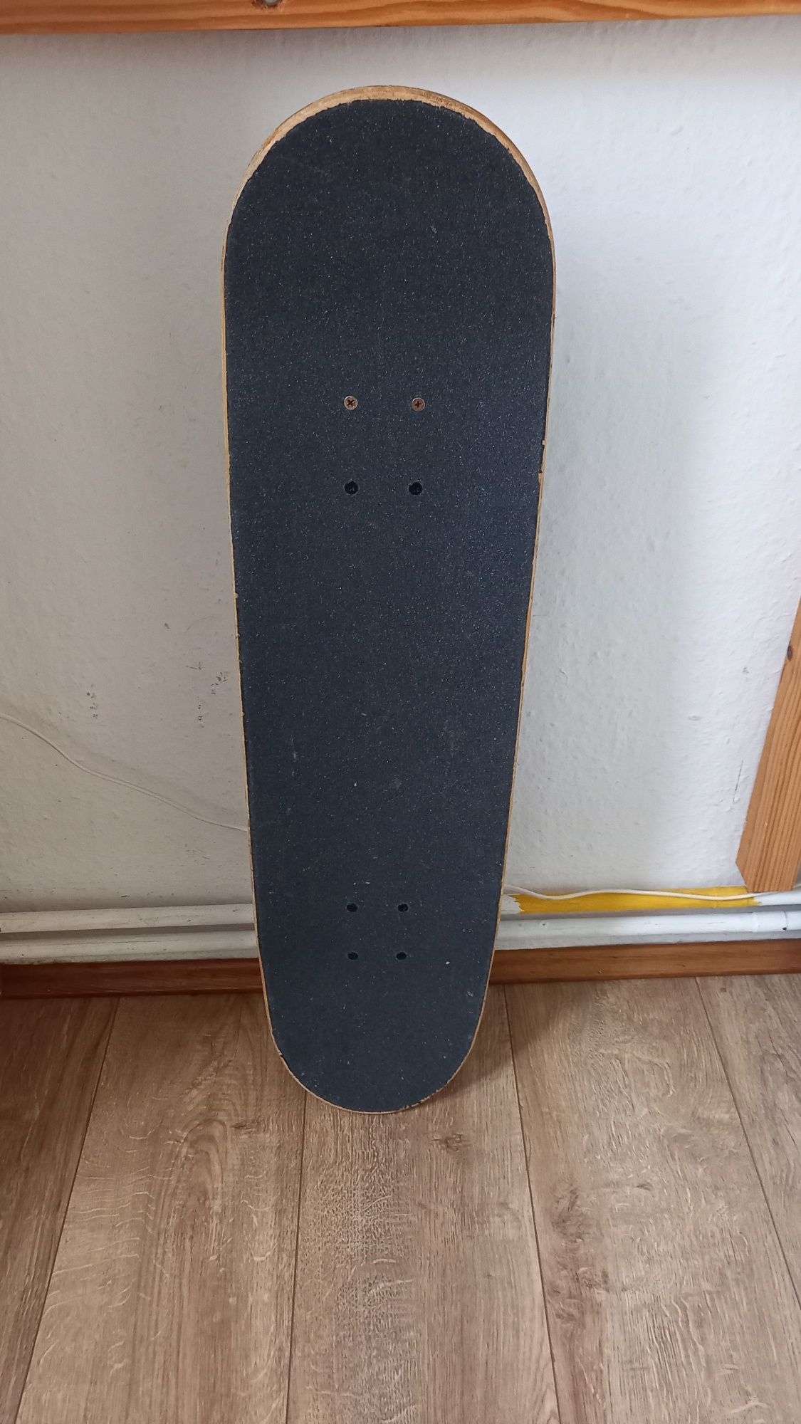 Deskorolka Amok 8"