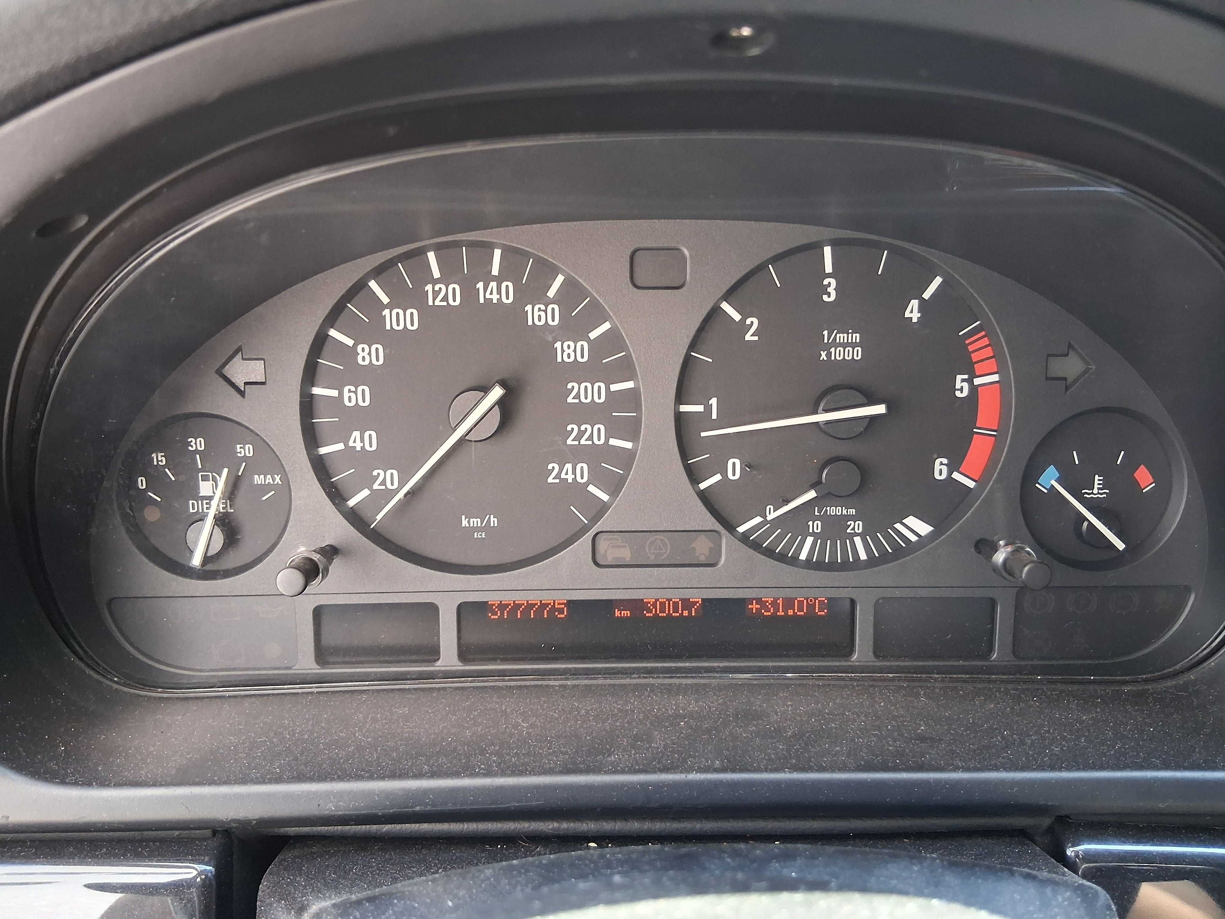 BMW 525 TDS - 140 cv