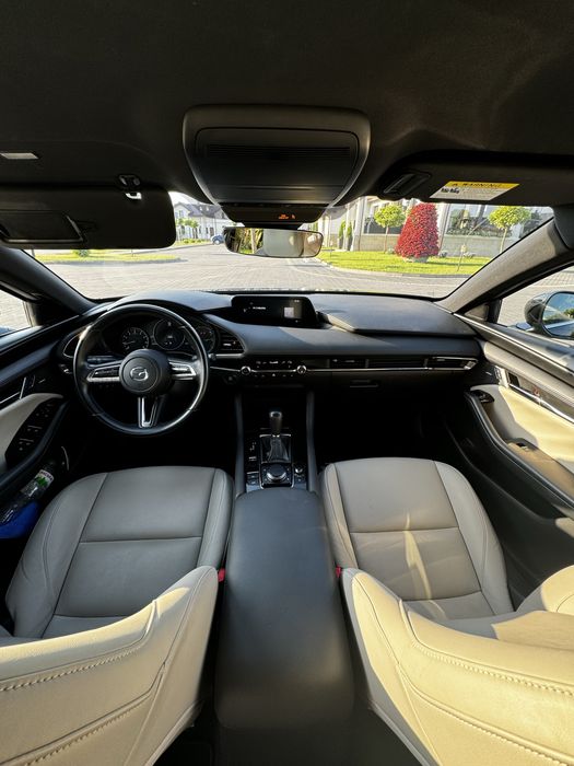 Mazda 3 2019 AWD