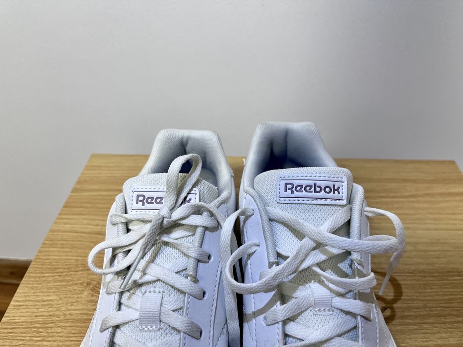 Białe buty damskie Reebok roz.40
