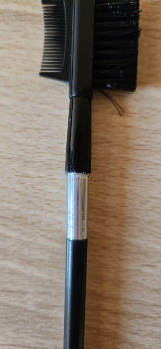 Szczoteczka do brwi i rzęs 3 w 1