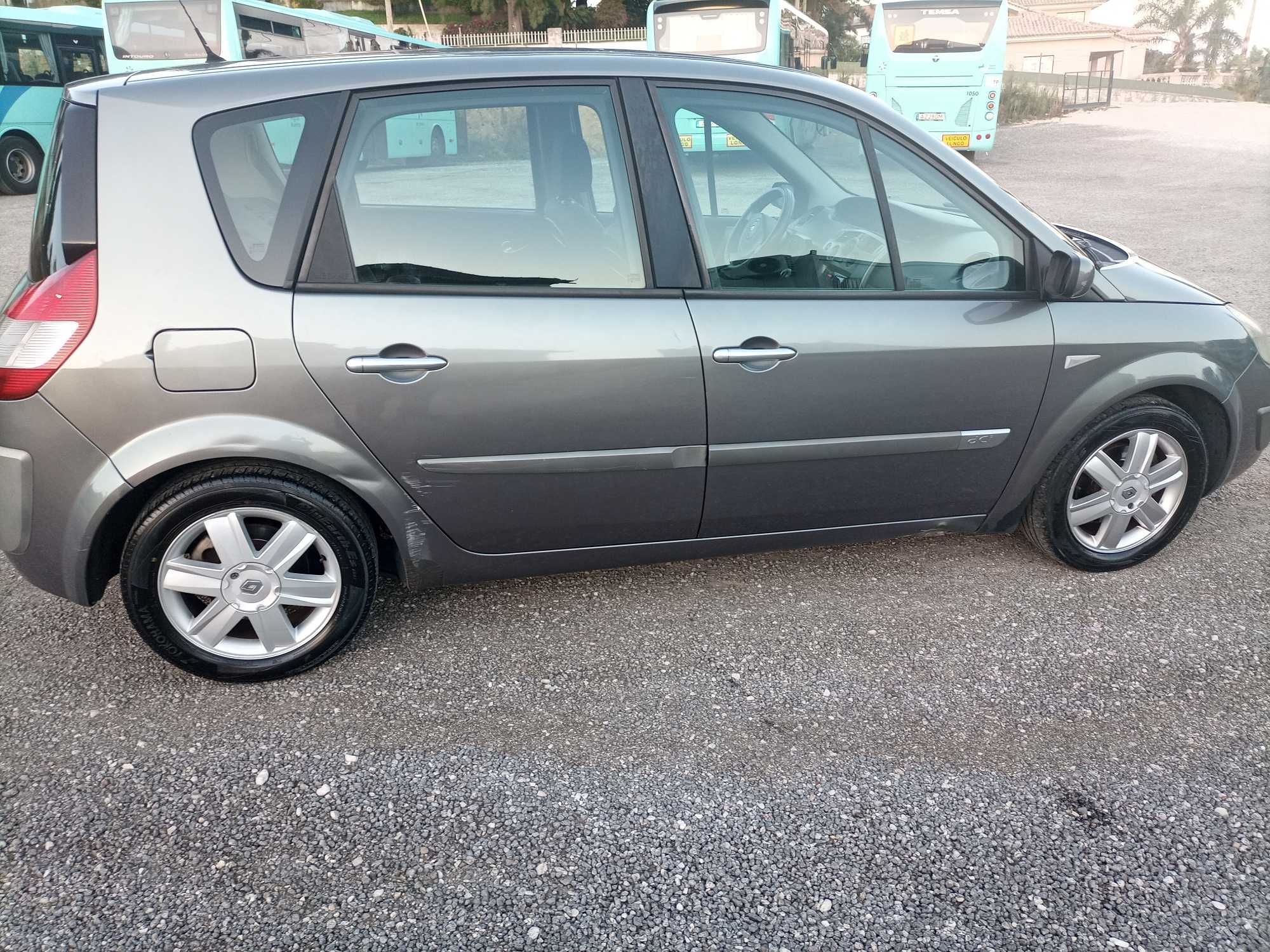 Renault scenic 2005