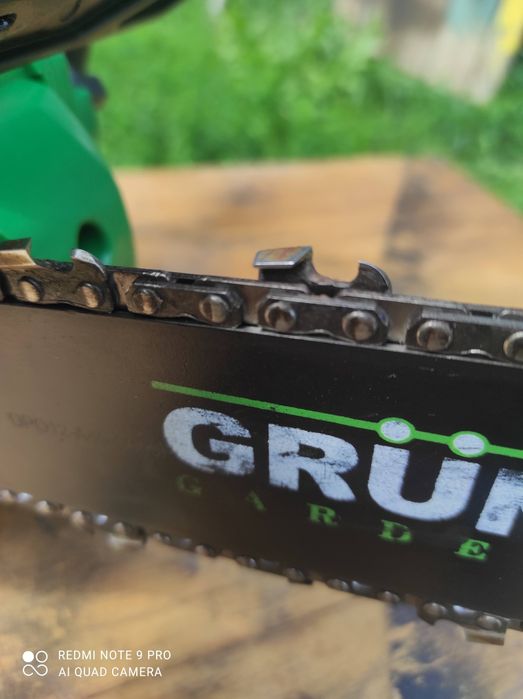 Одноручка сучкоріз пила бензинова бензопила