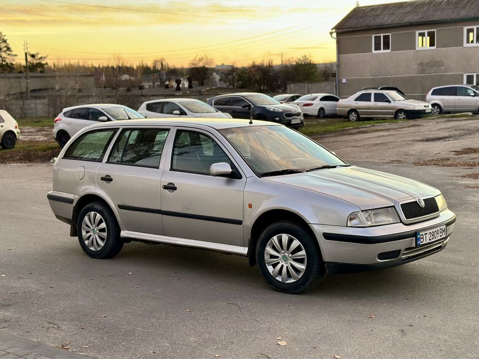 Продам Skoda Octavia 1.6 MPi газ бензин універсал