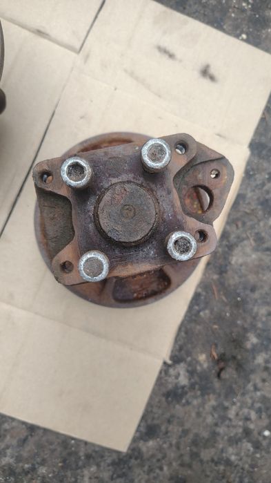 Ступицы ступиці на причіп розболтовка 4/100