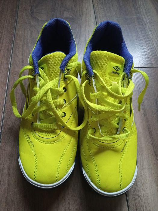 Halówki sportowe umbro