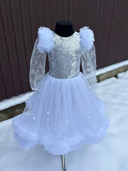 Святкова сукня сніжинка плаття на виступ плаття сніжинки