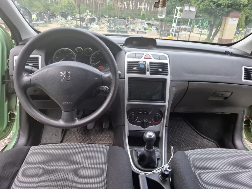 Peugeot 307  2004 rok  2,0 diesel