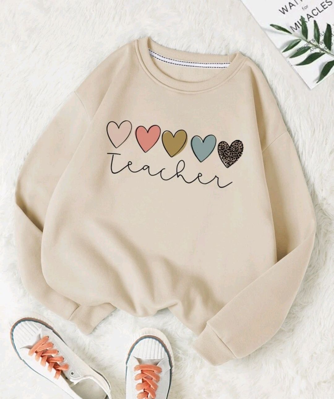 Bluza termiczna z nadrukiem w kształcie serca 38