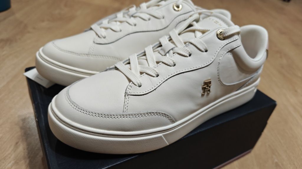 Кросівки жіночі Tommy  оригінал