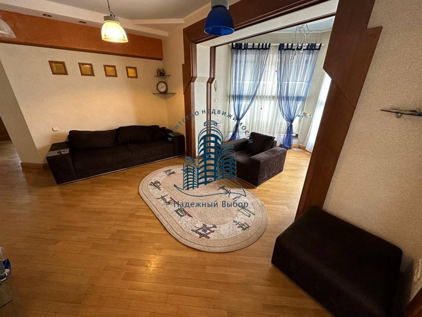 Продаж від власника 2к.кв. кухні - студії в самому центрі!