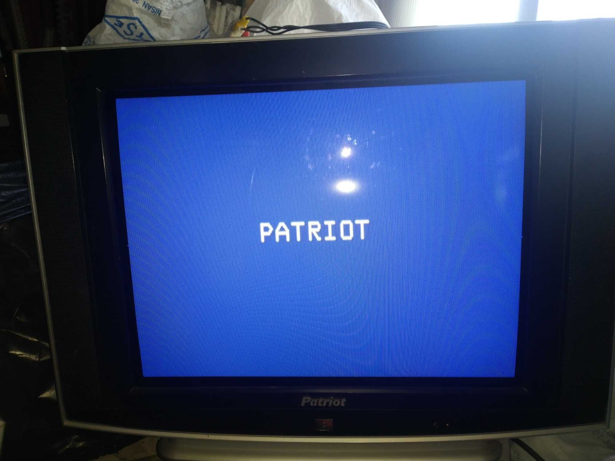 Телевізор Patriot кінескопний