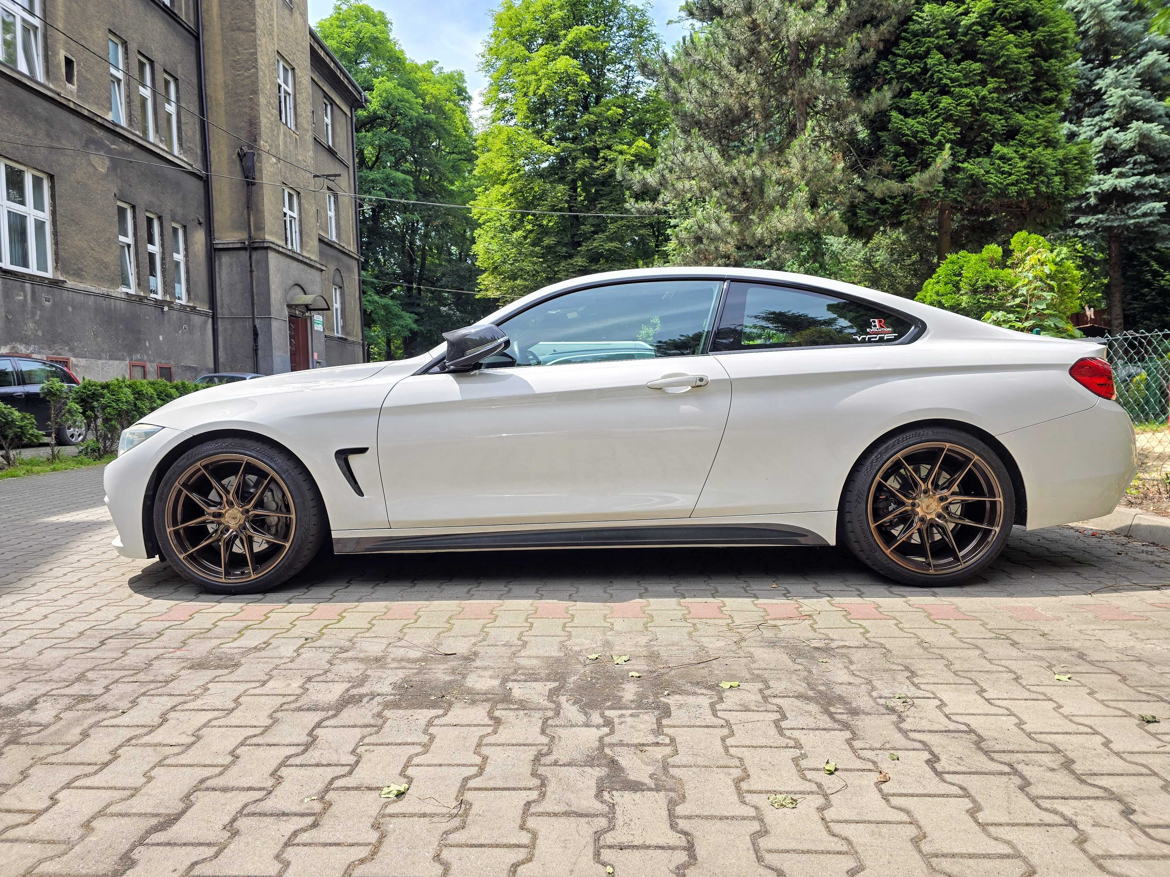 Felgi Japan Racing Flow Form JR44 19" 8,5J + 9,5J 5x120 5x112 BMW
