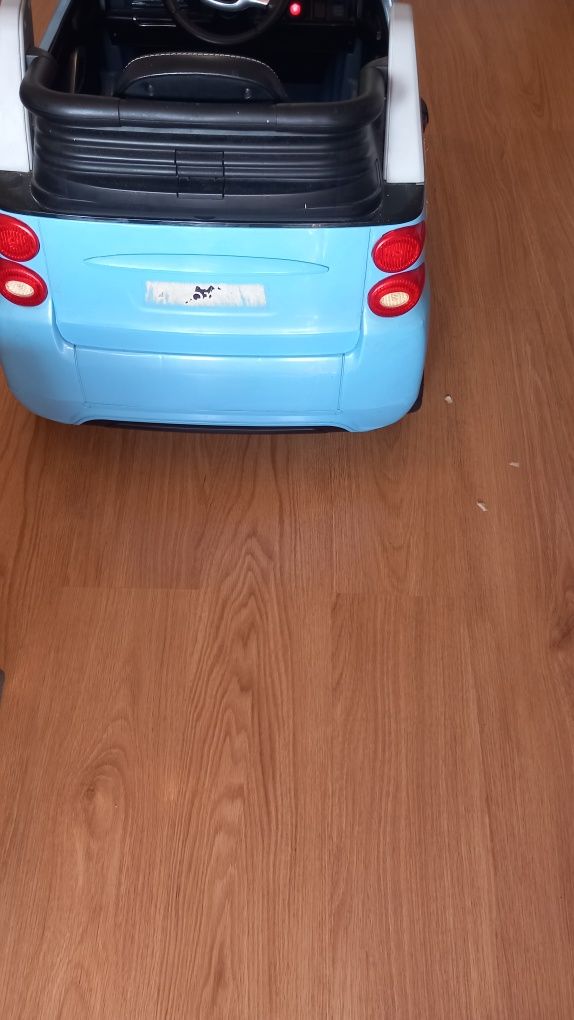 Carrinho Smart forTwo infantil
