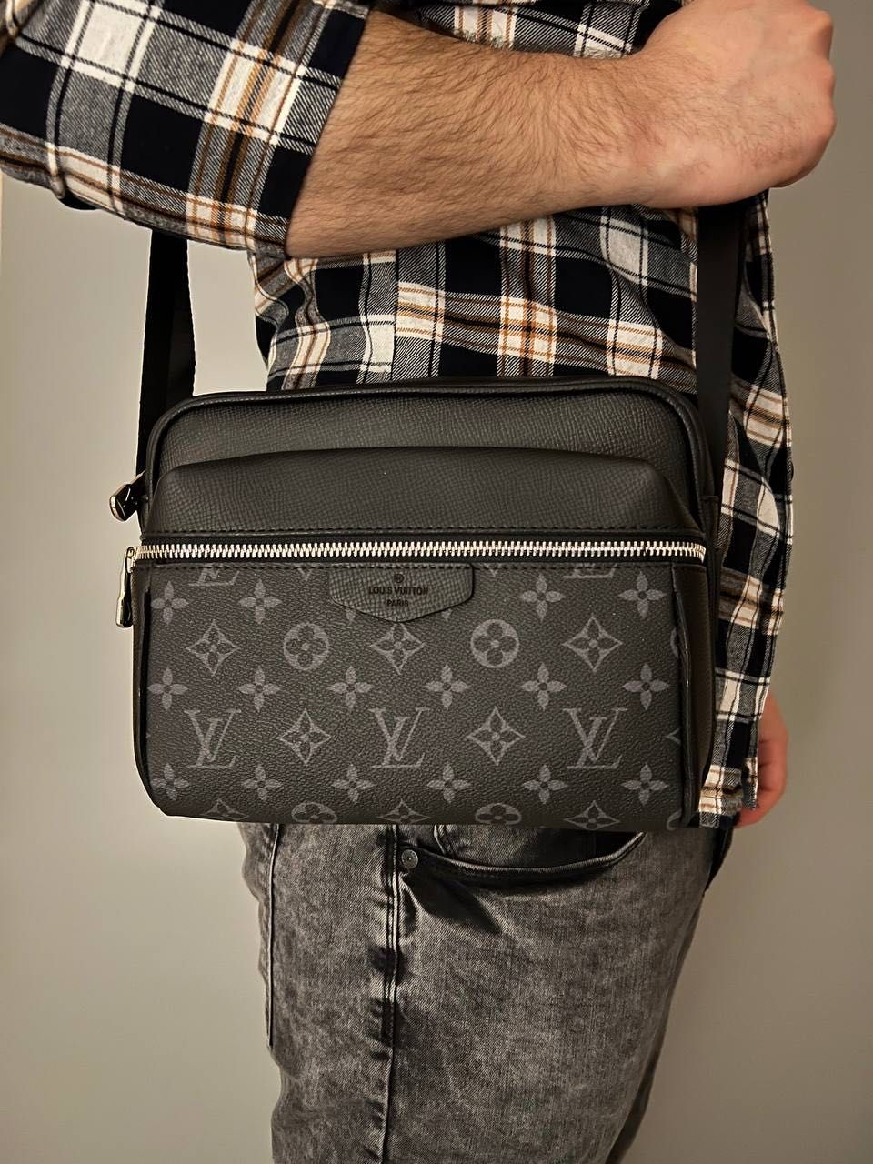Мужская сумка на через плече луи витон|чоловіча барсетка Louis Vuitton