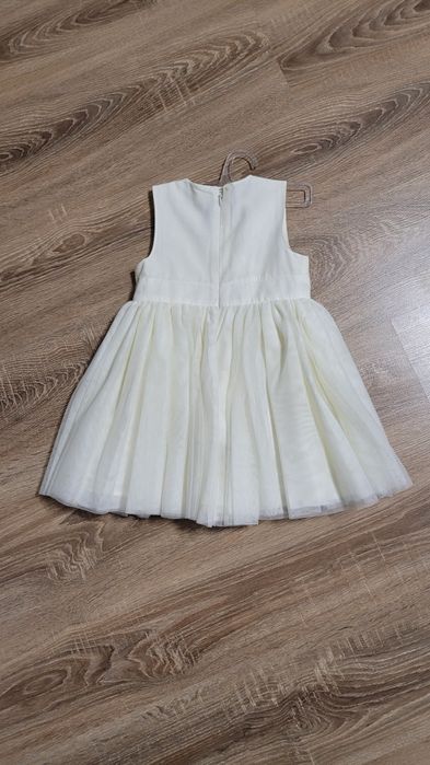 Сукня дитяча біла 92-98 розмір